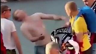 Boxeador noquea a joven ebrio para evitar que siga golpeando a transeúntes (VIDEO)