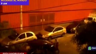 Surquillo: cuatro delincuentes asaltan a taxista por aplicativo y vecinos lo graban | VIDEO