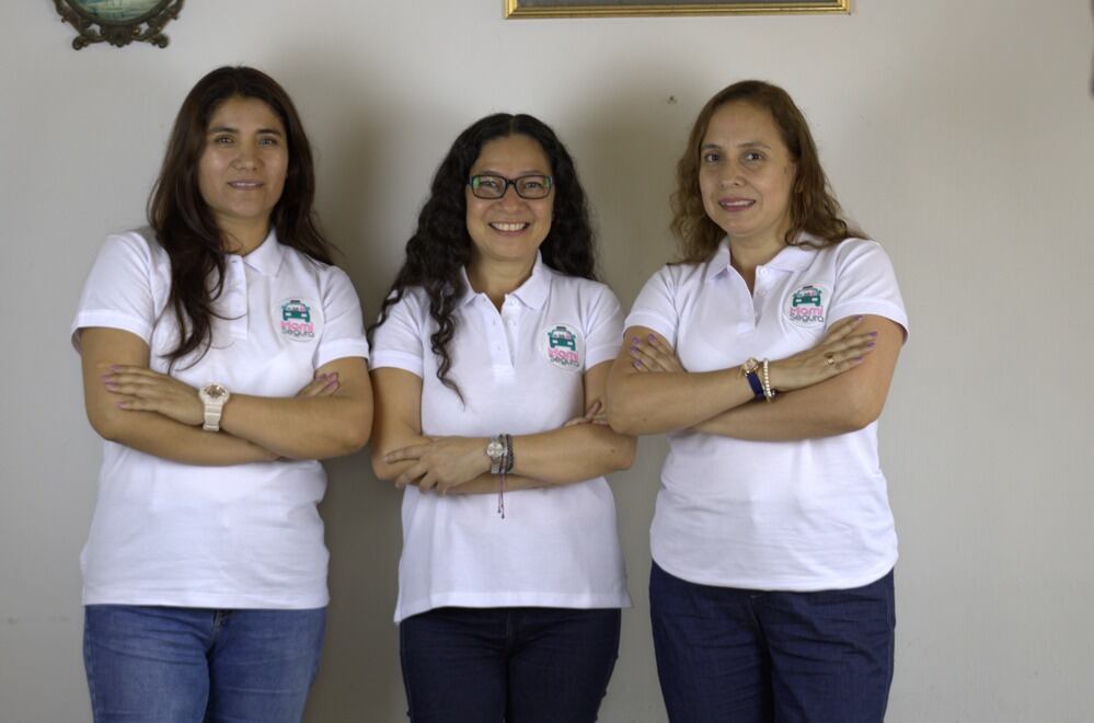 Las socias Malik Barra Escalante (43), Karla Acuña Puémape (49) y Jessica Acuña Flores (45).