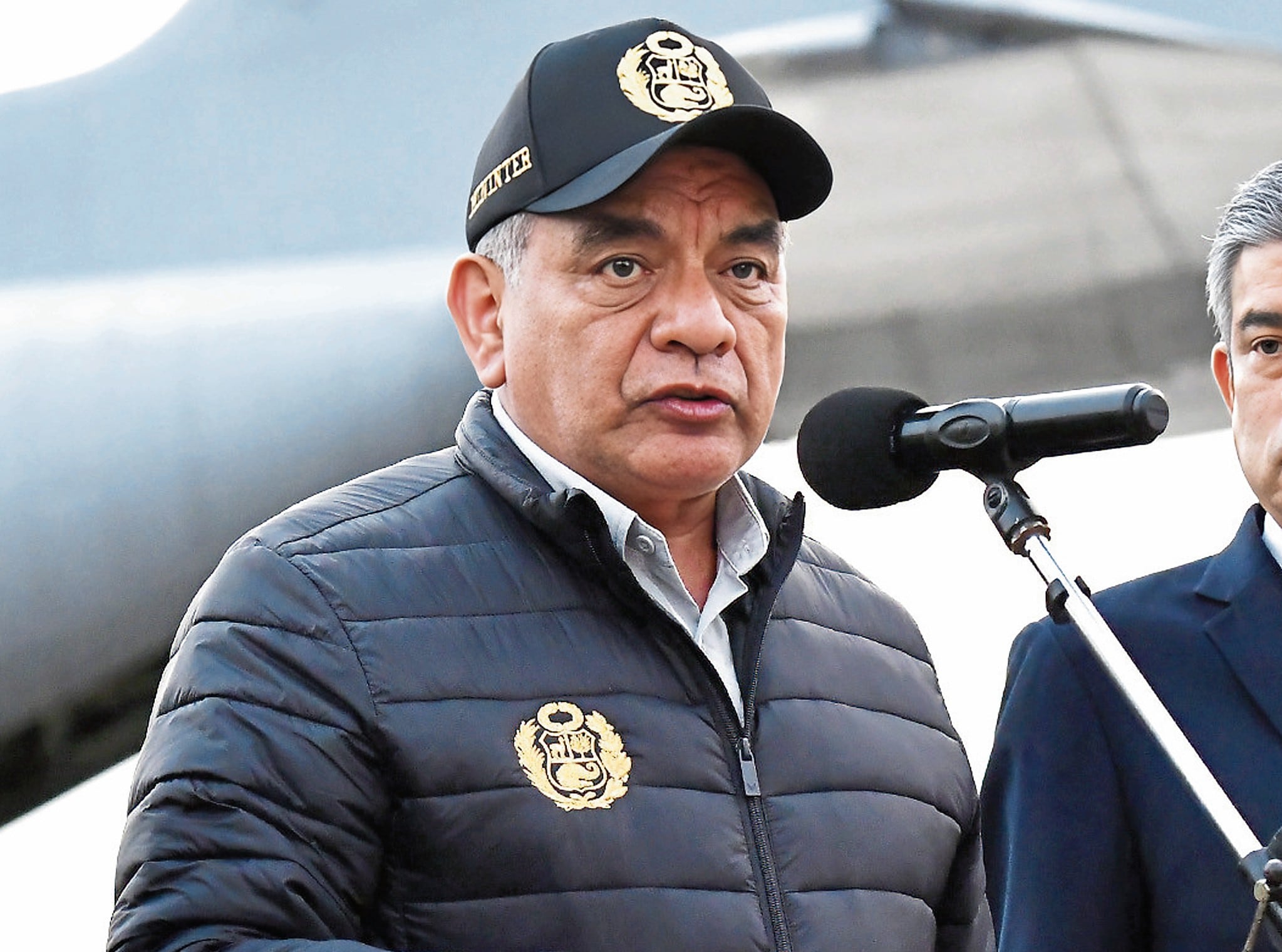 El ministro del Interior, César Astudillo, seguirá en el cargo sin problemas.