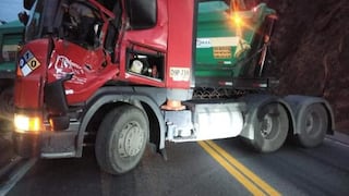 Carretera Central: Conductor muere tras caerle roca de 300 kilos en Huarochirí