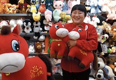 “Caballo Llorón”, con boca al revés, se hace viral y sus ventas se disparan