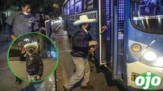 Pedro Castillo: Fotos del ‘presidente’ subiendo a un bus se vuelven viral en redes sociales