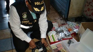 Policía incauta medicina ilegal que era vendida en conocido centro comercial
