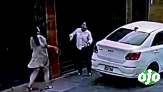 Mujeres lanzan sus carteras a la cochera de una vivienda para evitar asalto en Los Olivos (VIDEO)