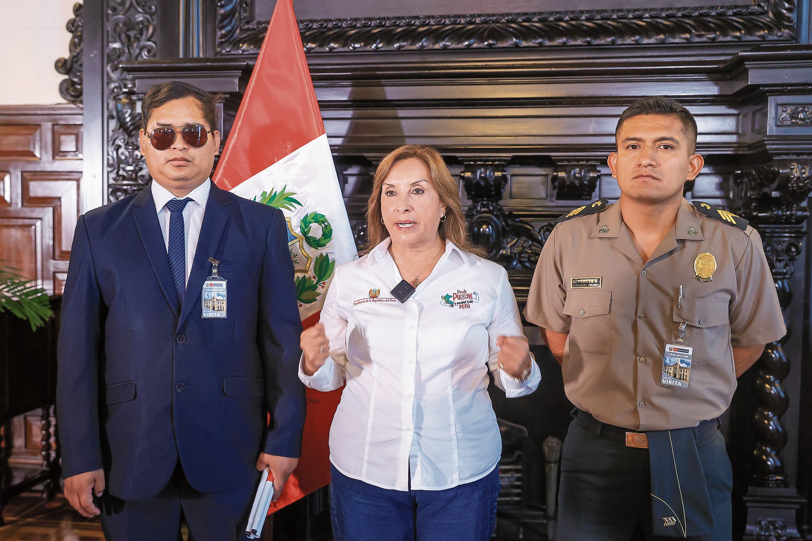 La presidenta Dina Boluarte también expresó su respaldo a los policías.