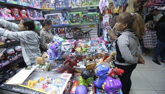 OJO| Venta de juguetes en Mesa Redonda se calienta