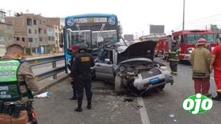 Bus provoca accidente en Vía Evitamiento: Una mujer fallece y 20 personas resultan heridas