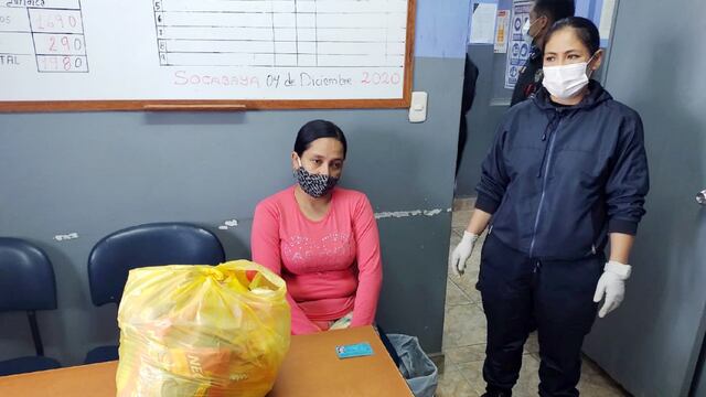 Mujer es detenida en control de penal de Socabaya con droga en sobres de mazamorra