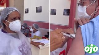Enfermera usa la misma aguja hasta con 10 personas mientras vacuna contra el COVID-19 | VIDEO