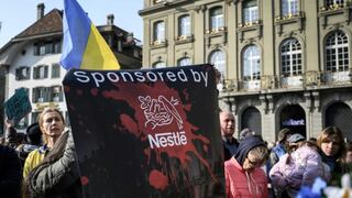 Presidente ucraniano Volodimir Zelenski critica a empresas que siguen haciendo negocios en Rusia