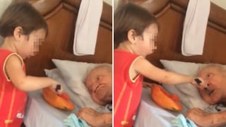 Niño de 2 años conmueve al atender a su abuelito enfermo (VIDEO)