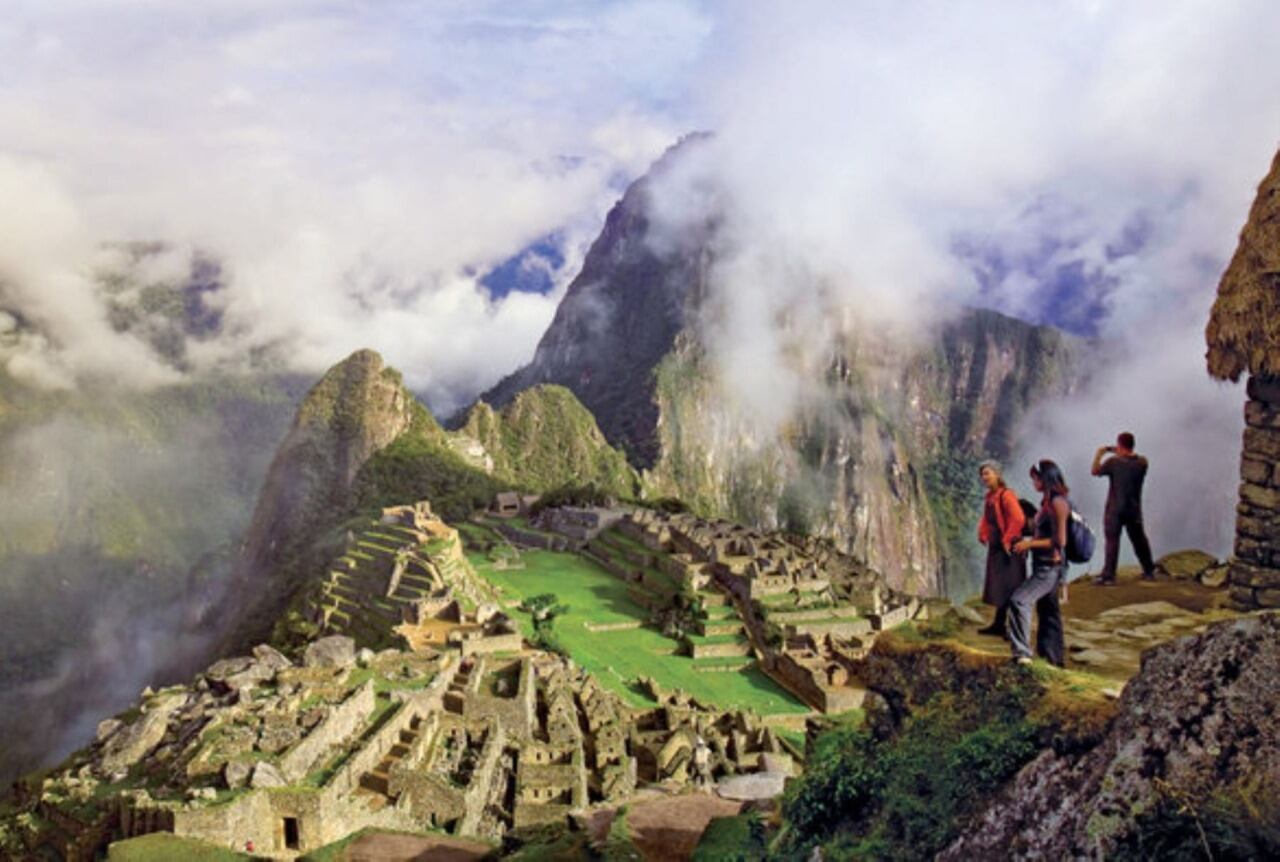 Se puede comprar entradas de manera virtual y presencial para visitar Machu Picchu en Semana Santa. (Foto: iStock)