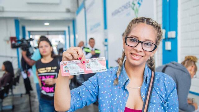 Venezolanos están obligados a actualizar su información personal en Migraciones para evitar sanciones