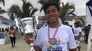 Adolescente sorprende ganando competencia de natación en el mar de 9km en Piura