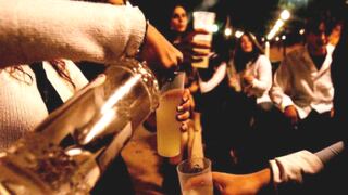 Se estima que el 35 % de los peruanos presenta problemas de consumo de alcohol sin reconocerlo