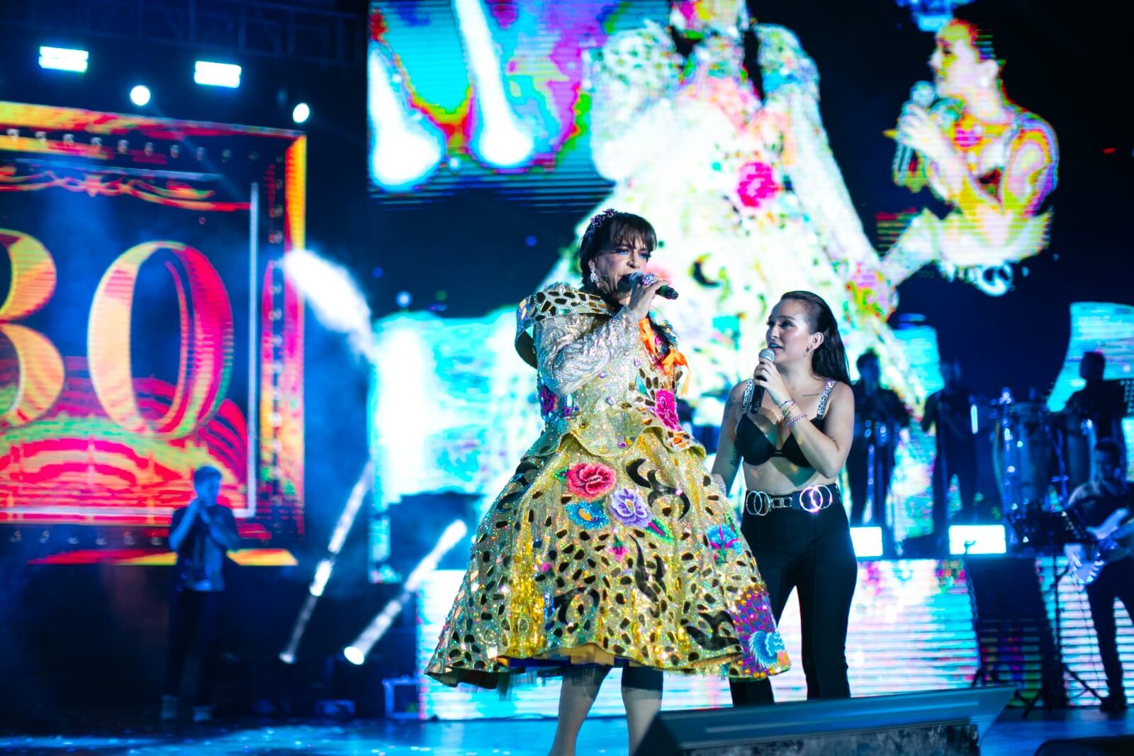 Ernesto Pimentel en concierto por sus 30 años