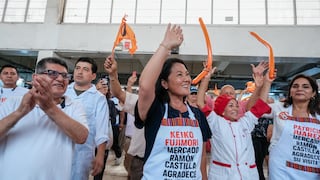 Keiko y otras candidatas bailan cumbia para ver si así captan votos y las eligen
