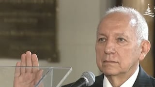Óscar Manuel Becerra jura como nuevo ministro de Educación en reemplazo de Patricia Correa