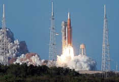 Astronautas superan corrección de su nave y van a la Luna en misión de 93,000 millones de dólares