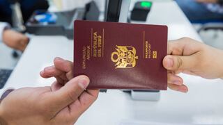 Migraciones suspende emisión de pasaportes en aeropuerto Jorge Chávez por falta de acceso a Reniec 