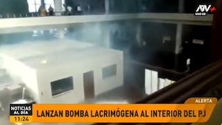 Lanzan bombas lacrimógenas al interior del Poder Judicial en el Centro de Lima | VIDEO