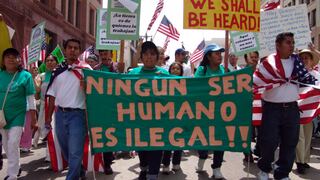 Obama propone legalización de inmigrantes "ilegales" con 8 años de residencia 