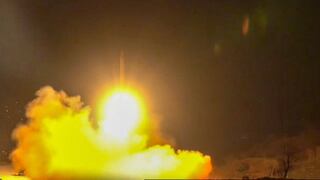 Impacto de cohetes en base que alberga a soldados estadounidenses deja 4 militares iraquíes heridos