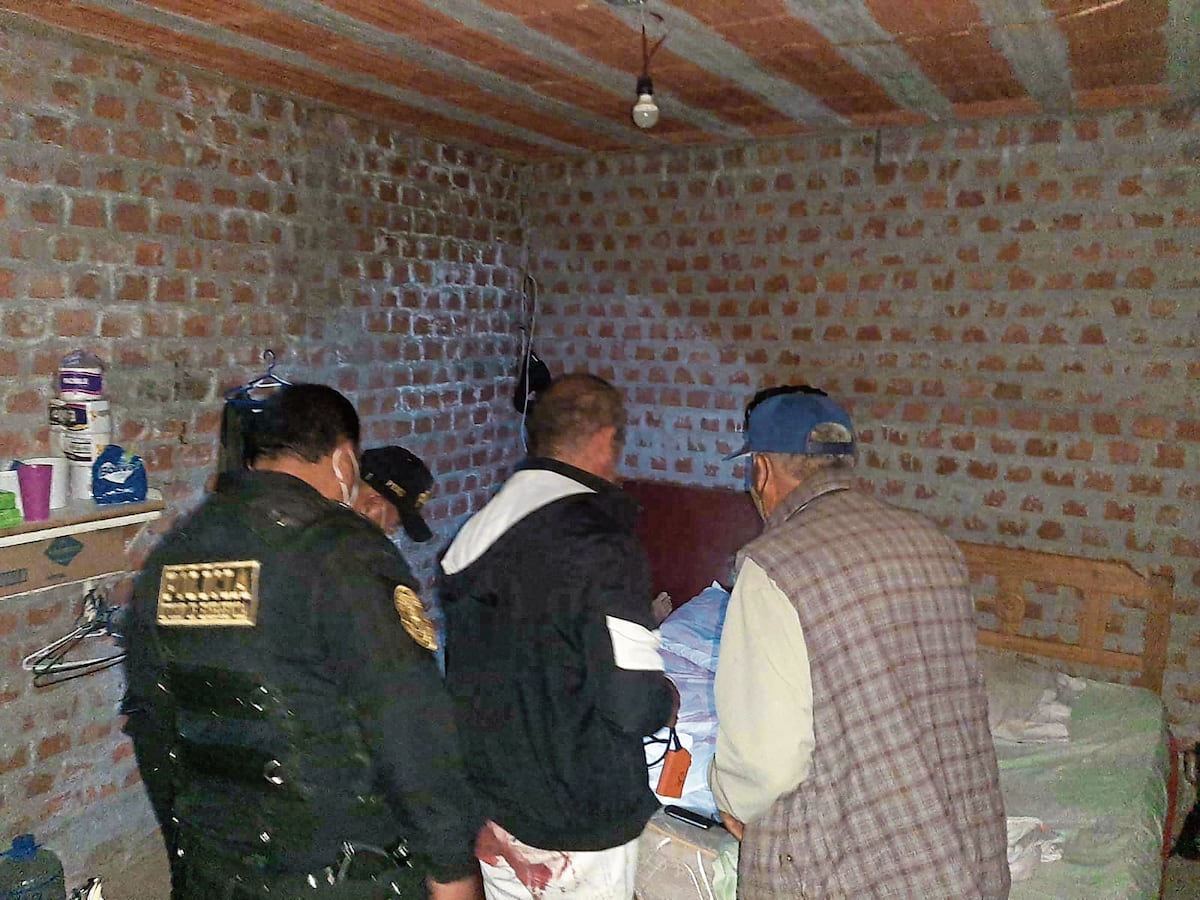 Ica: , el cuerpo de la fémina presentaba un impacto de bala en la parte superior de pecho. (Foto: PNP)