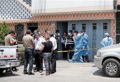 Hallan muertos a esposos y a sus hijos gemelos dentro de su casa