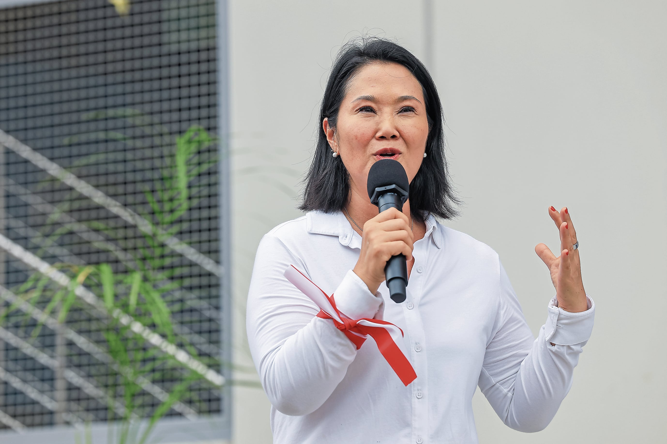 La presidenta Keiko Fujimori advierte que tiene “plan B” ante posible negación de facultades.