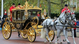 Rey Carlos III rompe la tradición: Usará dos carrozas -una de ida y otra de regreso- en el día de su coronación