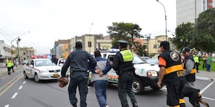 Peruanos temen usar transporte público por la inseguridad