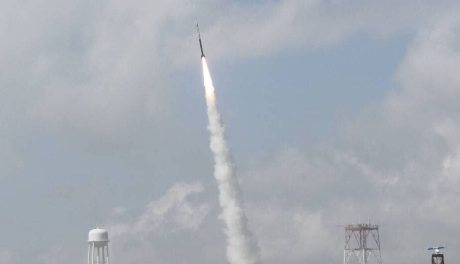 Los especialistas de la agencia espacial visitaron el Instituto Geofísico del Perú (IGP) y la Agencia Espacial del Perú - Conida para coordinar el lanzamiento de entre 10 a 14 cohetes desde la base científica Punta Lobos. (Foto: NASA)