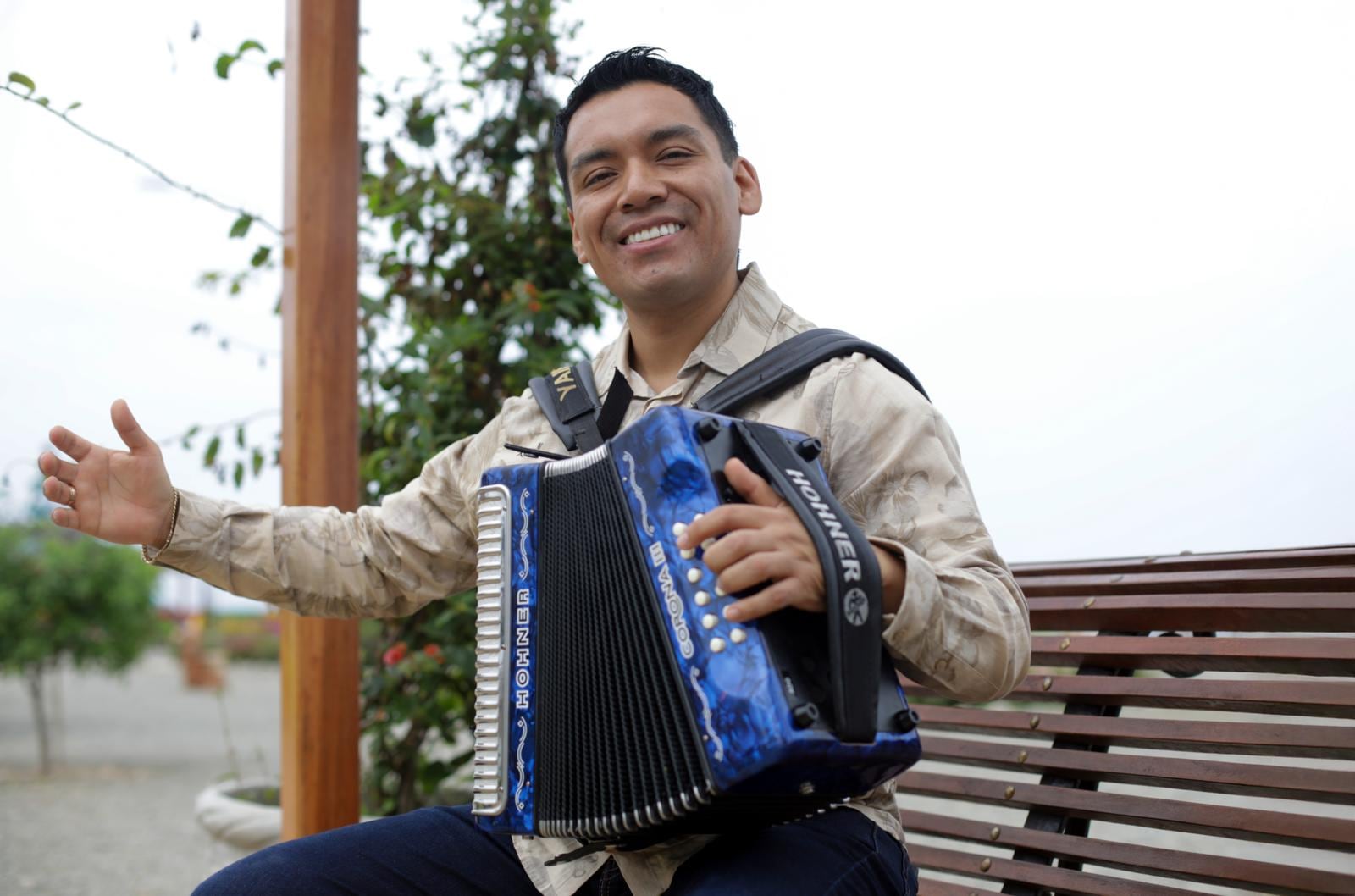 Donnie Yaipén inició su carrera musical a los 10 años junto a su padre Javier Yaipén, en la agrupación "Hermanos Yaipén". Hace tres años decidió abrirse camino como solista. FOTO: Diana Marcelo / GEC