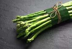 Comer para vivir: Por qué cambia el olor de la orina tras comer espárragos