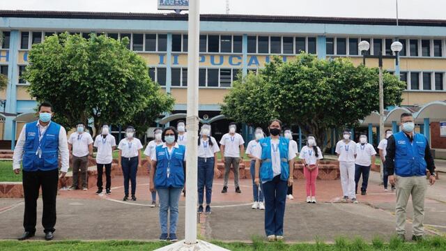 Estudiantes se suman como voluntarios para ayudar en jornada de vacunación en Ucayali