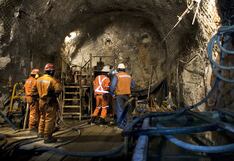 Chile: Trabajan contra el tiempo para rescatar a mineros atrapados en mina