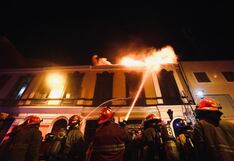 Centro de Lima: Bomberos controlaron incendio de gran magnitud en casona de más de 100 años de antigüedad