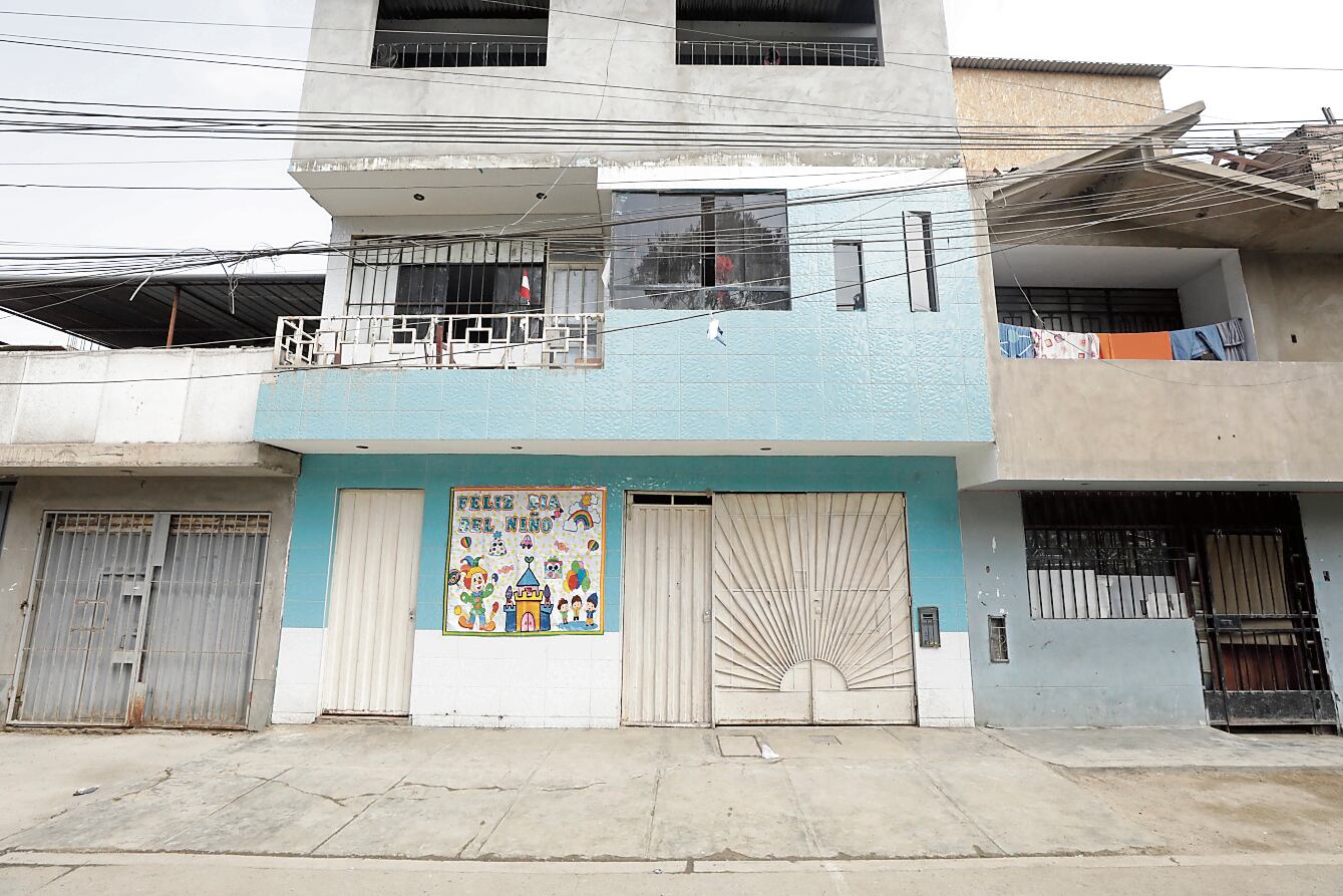 Padres de familia piden la intervención de las autoridades en San Juan de Lurigancho. (@gec)