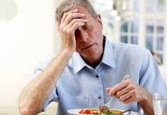 Comer para vivir: Por qué algunos adultos mayores pierden el apetito