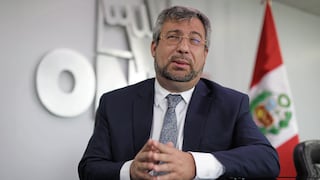 Policía vigila a Corvetto para evitar su fuga y funcionario ofrece de todo para no ir preso