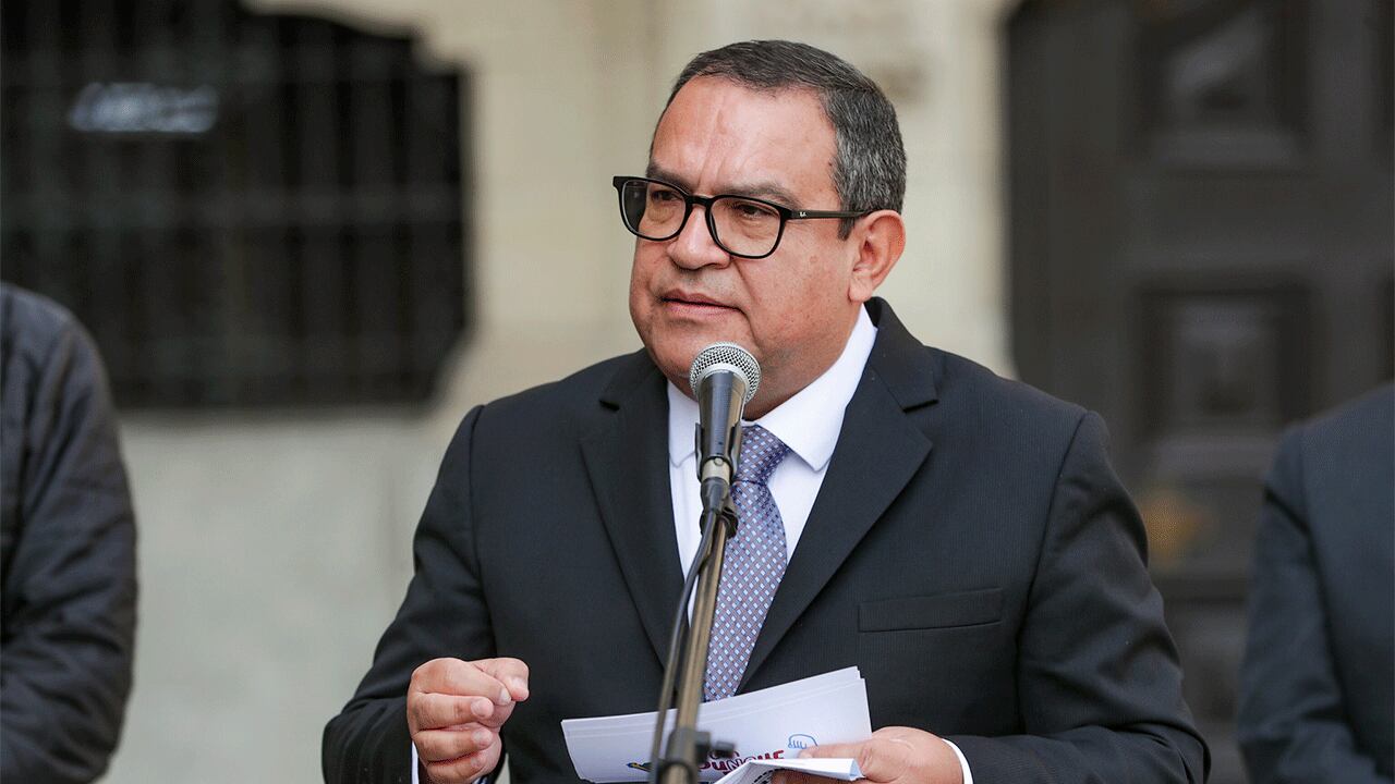 Alberto Otárola anunció la creación de la Central Única de Emergencia que integrará a las entidades de primera respuesta a través de la línea 911. (Foto: PCM)