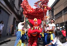 Baile y dragones en Año Nuevo Chino
