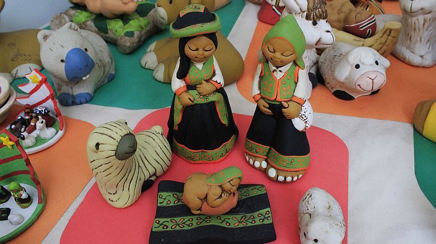 Presentan nacimientos artesanales peruanos en Catedral de Lima - 6