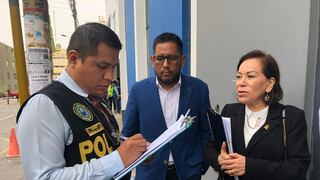 Fiscalía llega a Migraciones para indagar por 17 mil pasaportes inconclusos