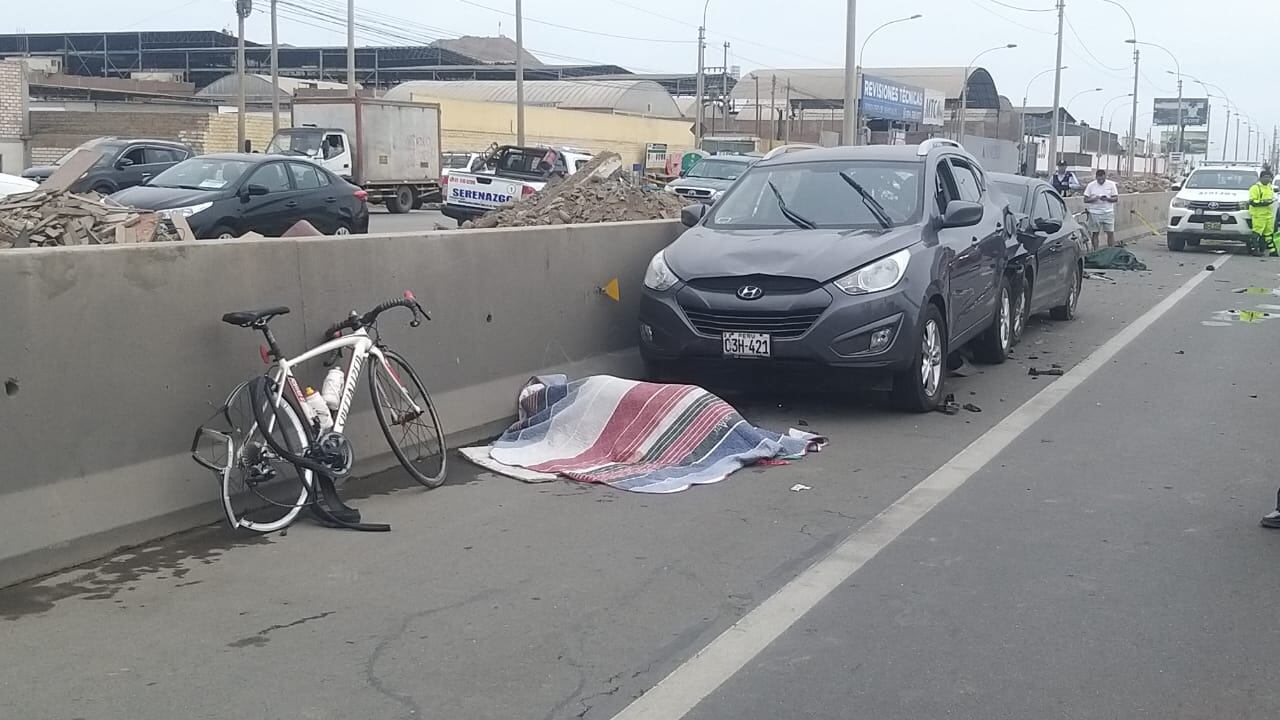 Ciclistas murieron en el lugar de los hechos