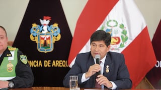 Rohel Sánchez, gobernador de Arequipa, se irá de vacaciones durante emergencia por huaicos