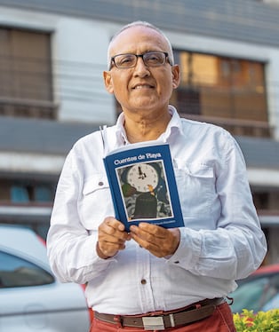 Enrique Rodríguez tiene 35 años de carrera perodística y ha publicado dos libros de cuentos. (Foto: Fernando Sangama / @photo.gec)