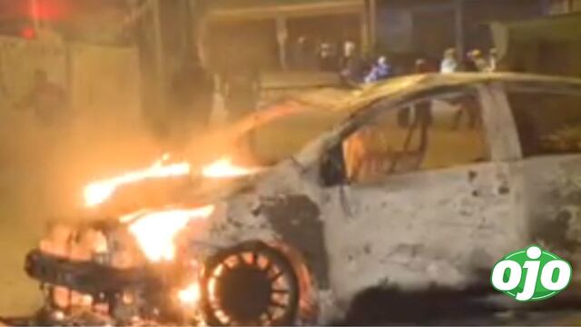 Cieneguilla: vecinos capturan y queman el vehículo de presuntos asaltantes